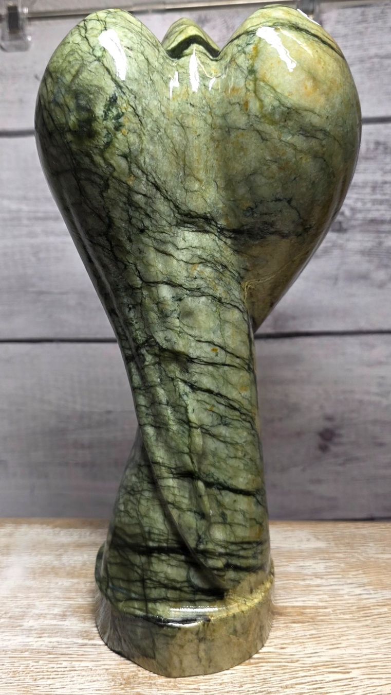 Minerali & Pietre curative: Grosser Jade Engel 1.9kg – Nuovo e nell'imballaggio originale da Matzingen venduto da Shay_Crystalz 1