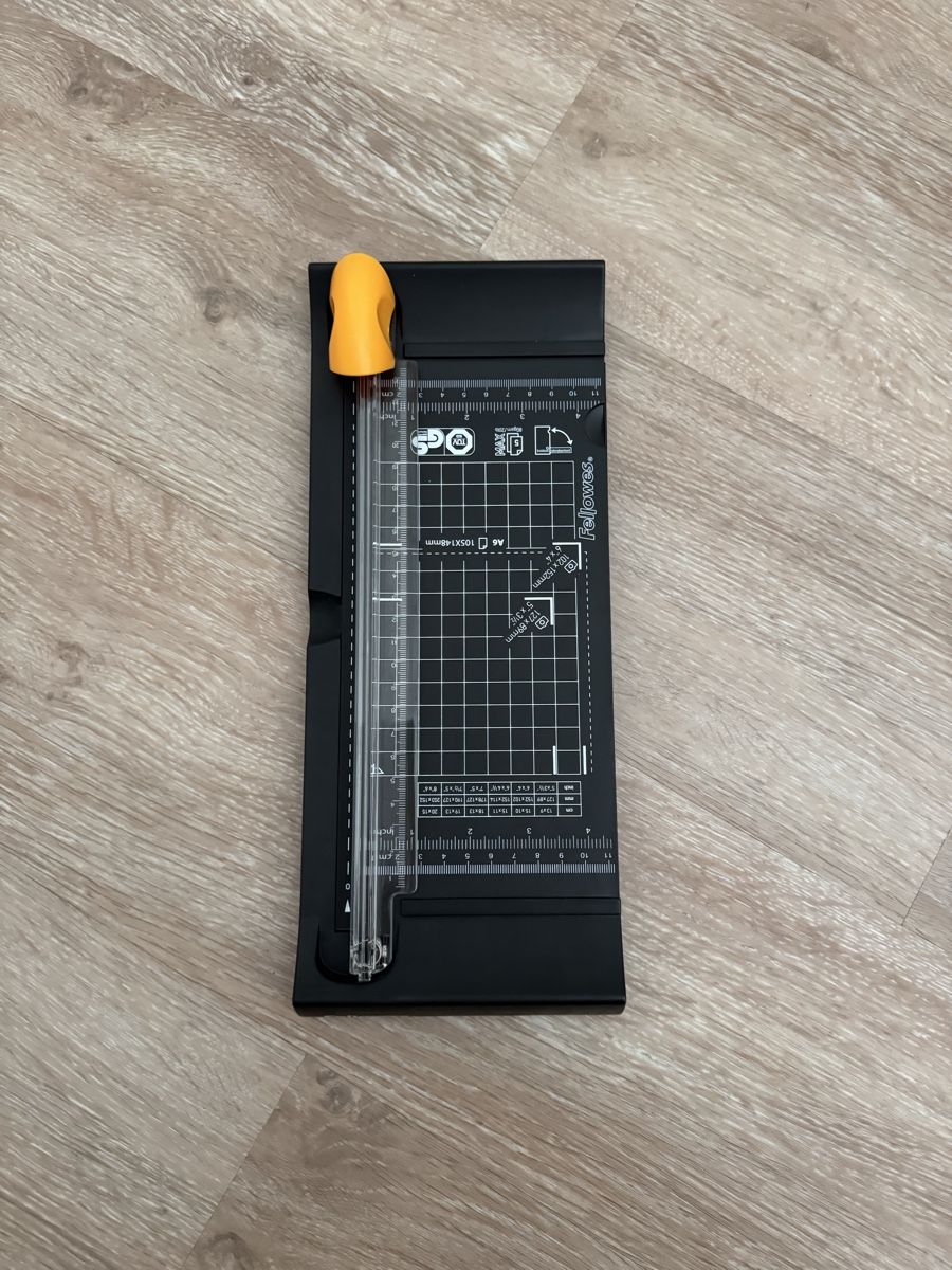 Tous les outils: Fellowes Neutrino Papier Schneider – D'occasion à Dietwil par vera2301 1