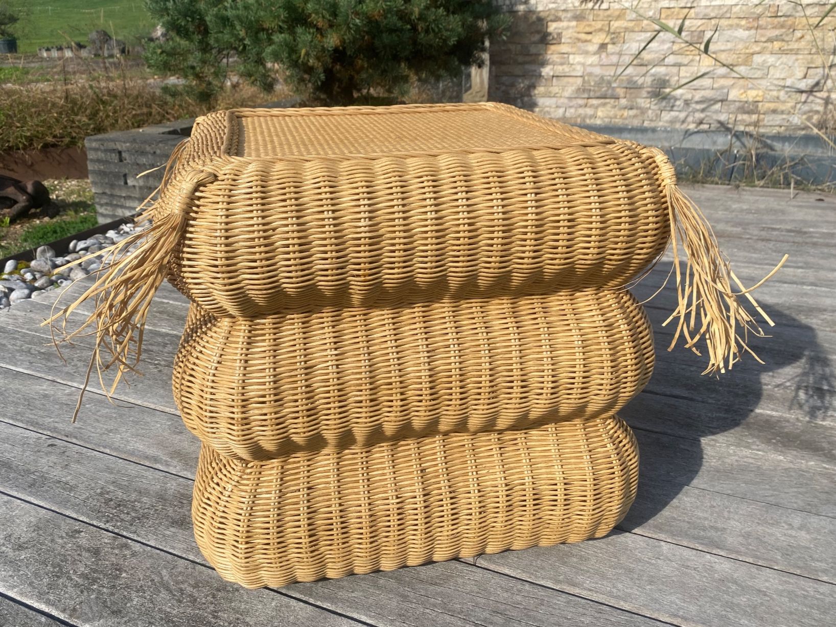 Hocker: Handgeflochtener Rattan Hocker oder Beistelltisch – Gebraucht aus Ballwil von ClassicGallery 4