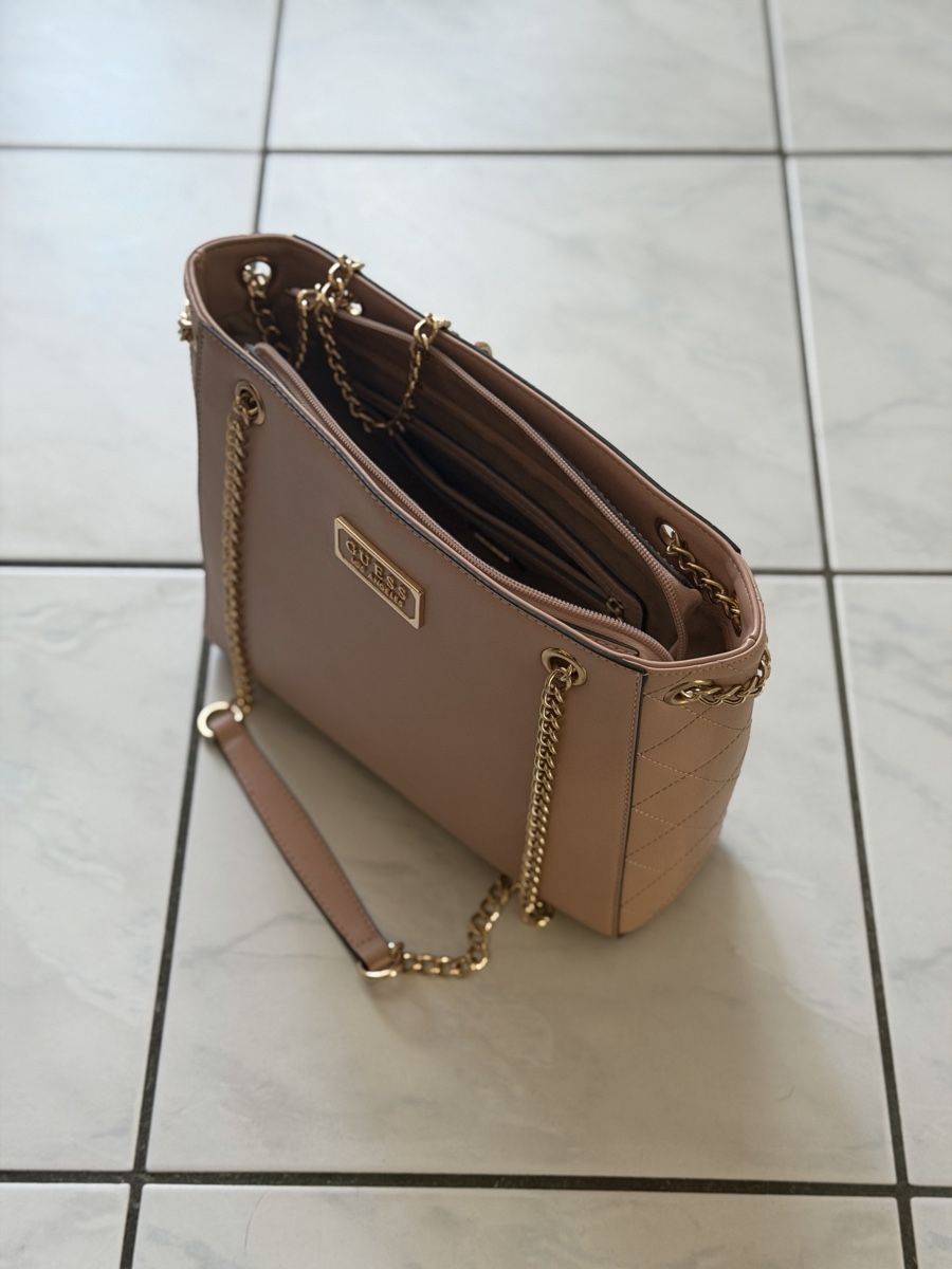 Guess Sacs femmes: Borsa Guess Rosa Donna – Neuf (Voir description) à Origlio par sim_5ld6 1
