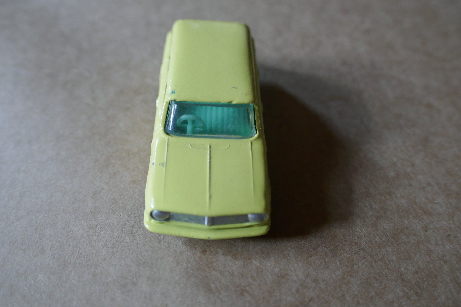 Lesney Modellini d'auto: Lesney   Vauxhall Victor – Usato da Madiswil venduto da ML911 1