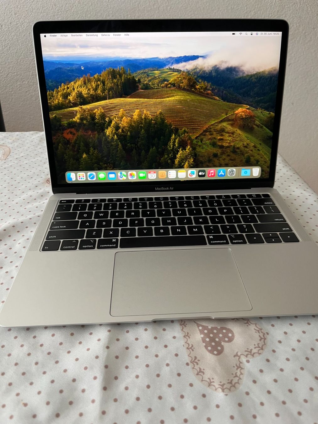 Apple Notebooks: MacBook Air 13 Zoll 2019 Touch – Gebraucht aus Winterthur von fla_hwg8