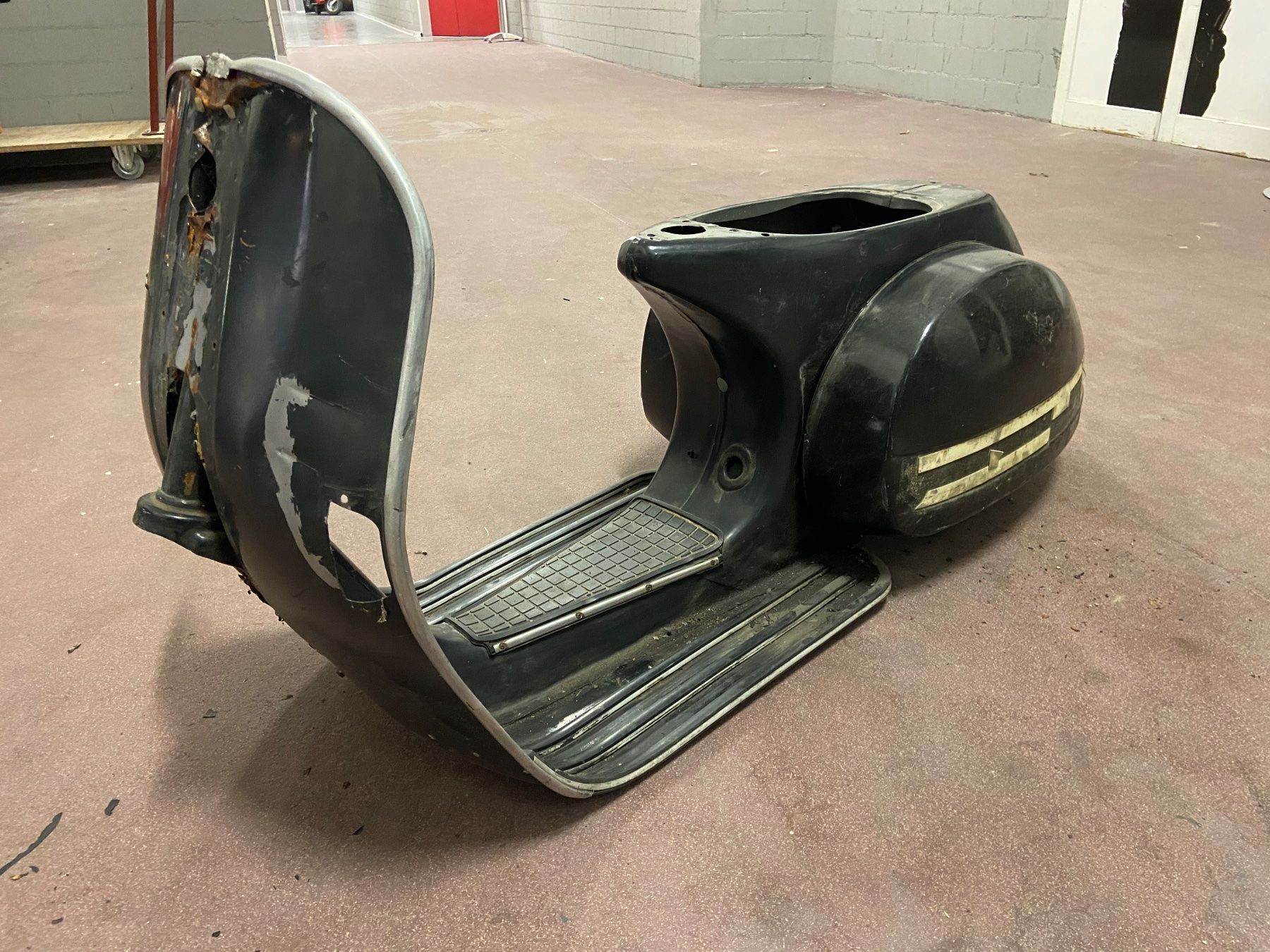 Vespa Scooters: piaggio vespa px rahmen – Gebraucht aus Summaprada von  4