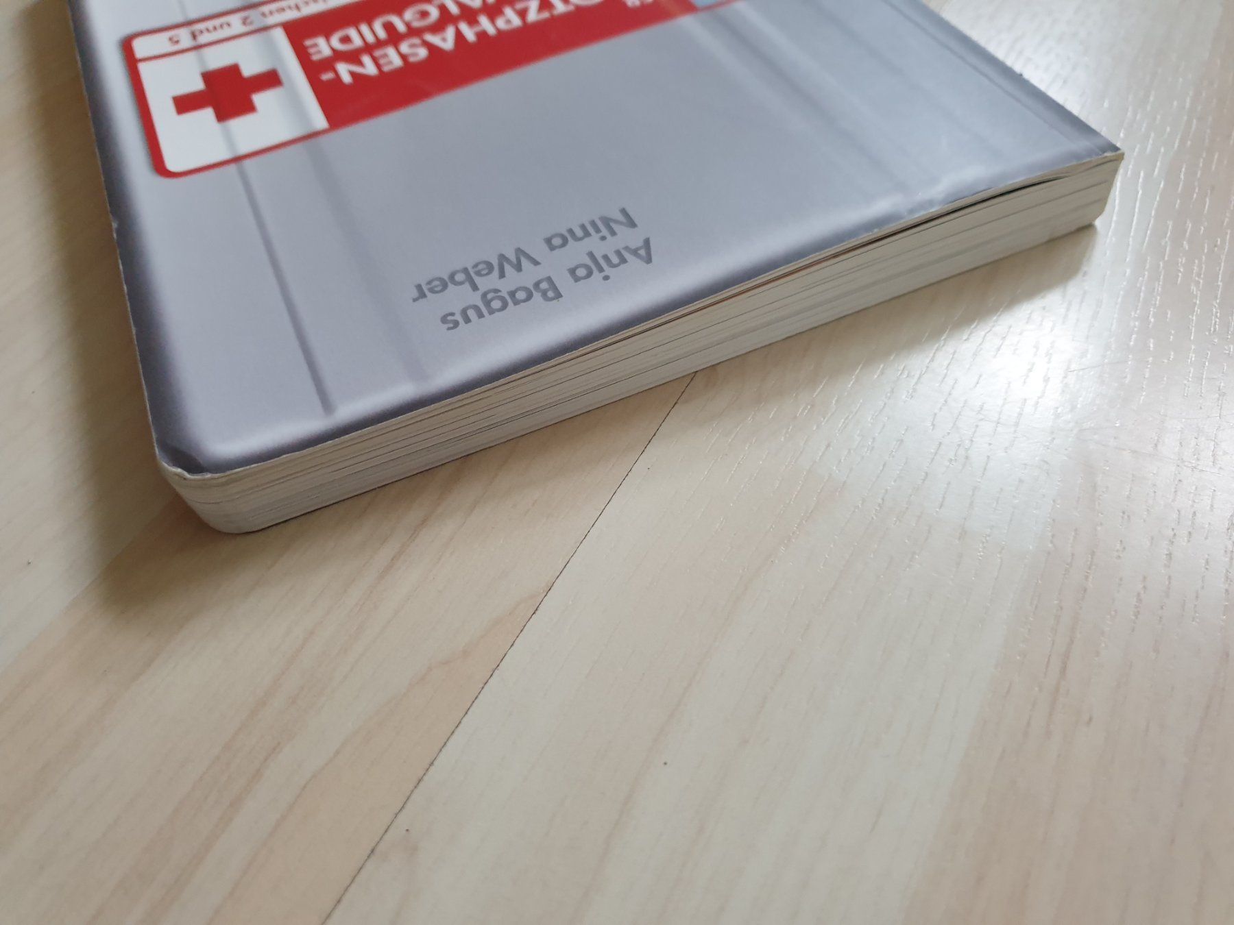 Libri: Der Trotzphasen-Survivalguide. Notfall-Tricks fur Eltern mit – Usato da Schönengrund venduto da Liane63 2