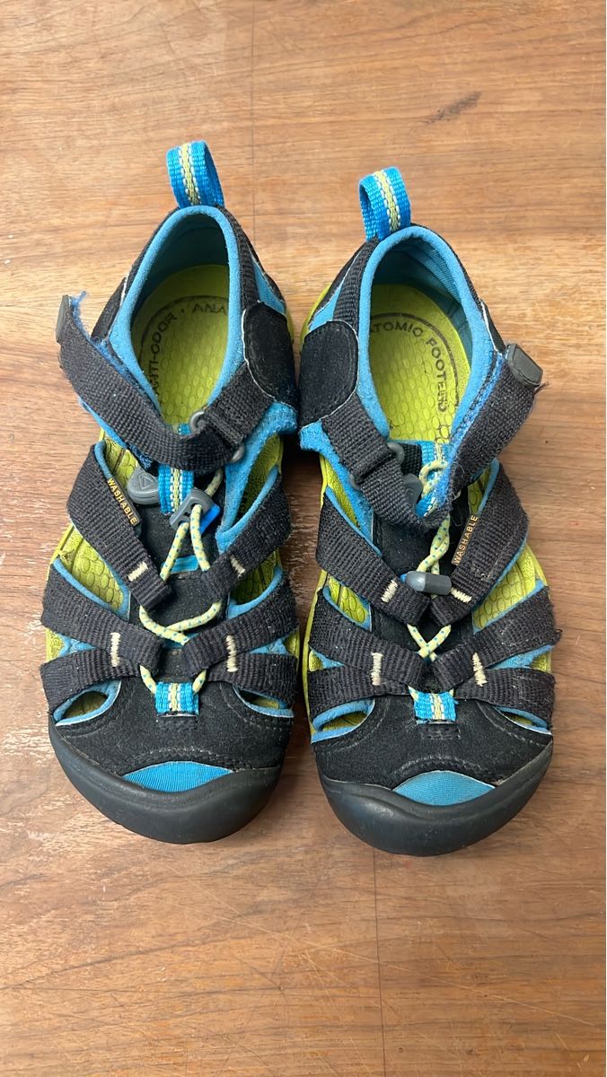 Keen Scarpe per ragazzi: Keen Sandale, Grösse 32-33 – Usato da Basel venduto da oppo99