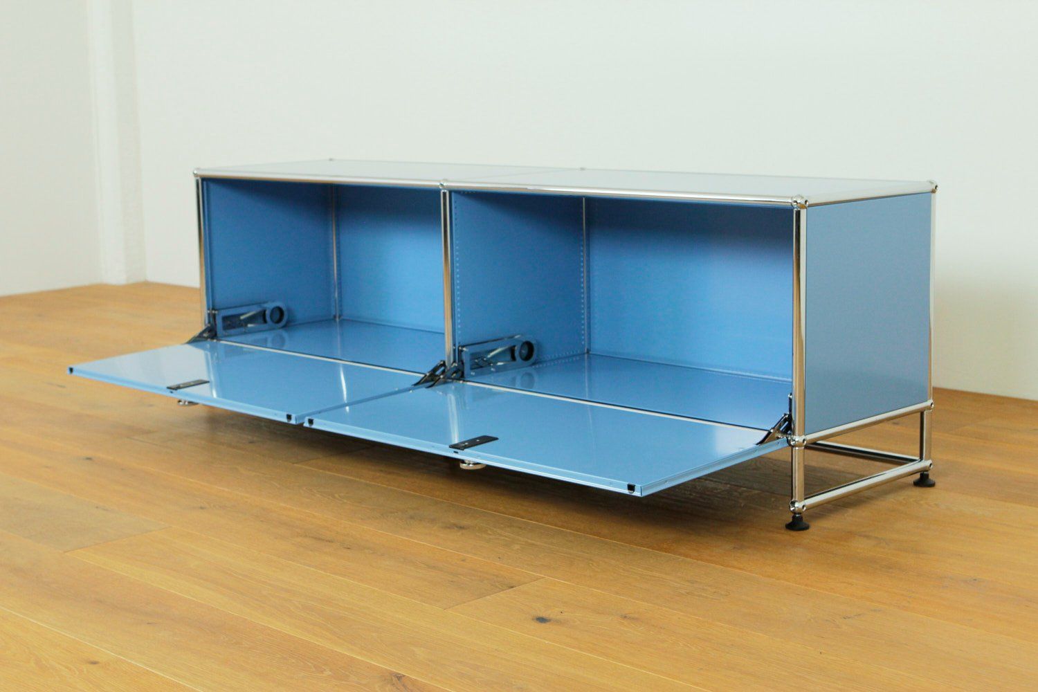 USM Scaffali: USM Haller Regal // UPCYCLED // NEUE FARBEN – Nuovo (secondo la descrizione) da Affoltern am Albis venduto da StudioStandard 2