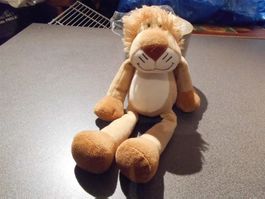 Löwe, Loodo, lange Beine