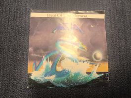 VINYL Single: Asia - heat of the moment