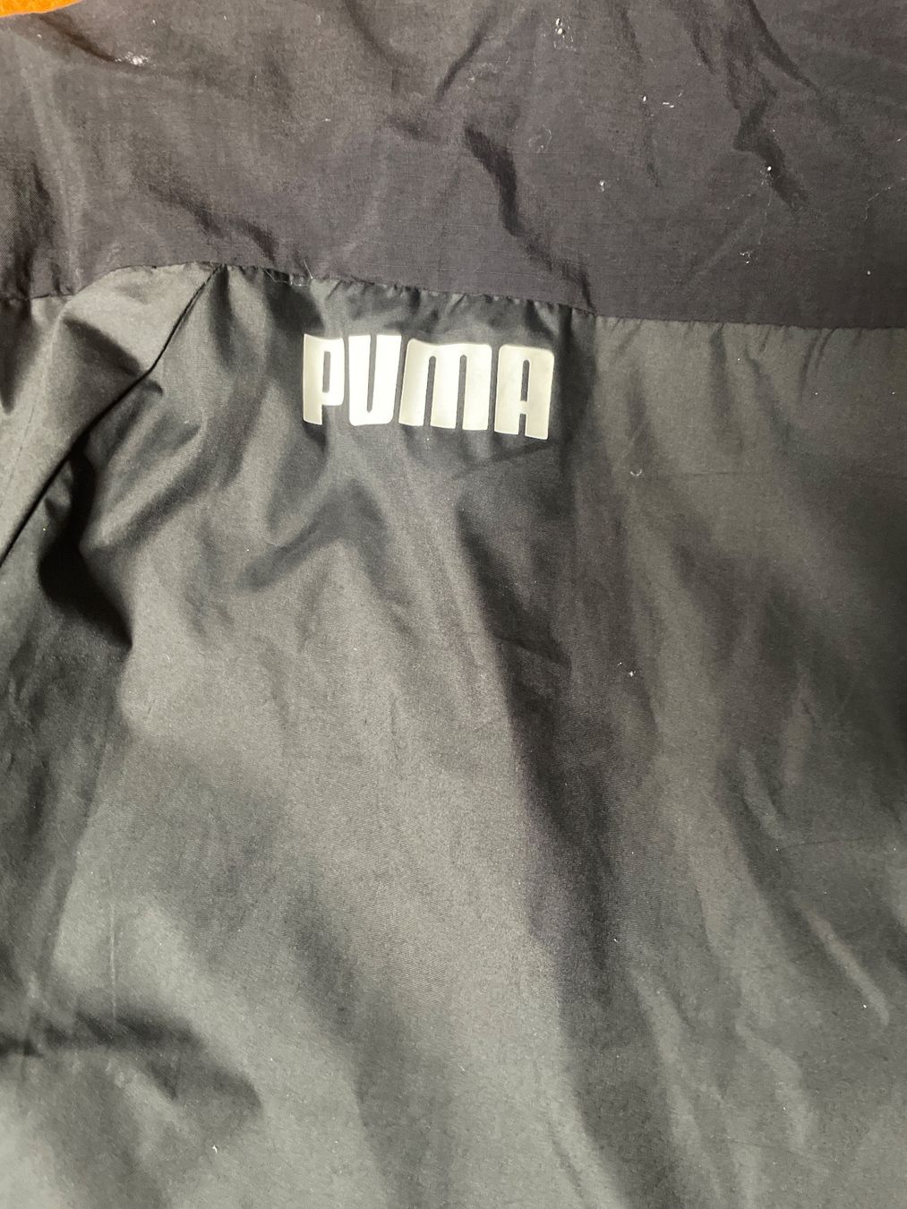 Puma Giacche: Jacke Winter Puma sportlich – Usato da Capolago venduto da LA.BOTTEGA 2