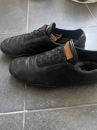 Sneackers Louis Vuitton cuir noir taille 81/2-9