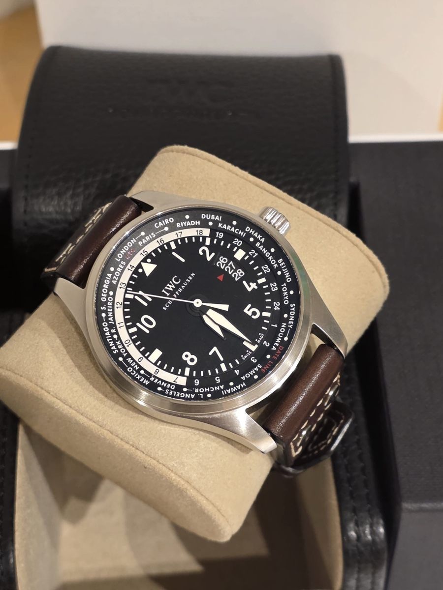 IWC Orologi: IWC Worldtimer IW326201 – Usato da Bern venduto da Minok 1