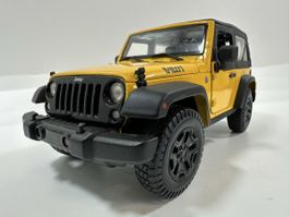 Jeep Wrangler „Willys“ 1:18, gelb-schwarz, MAISTO 