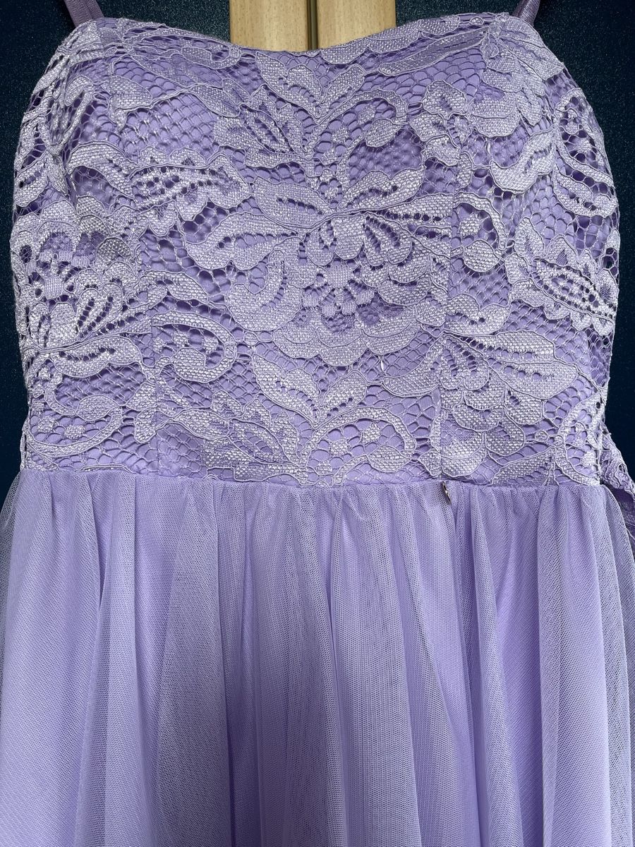 Vestiti: Kleid – Nuovo (secondo la descrizione) da Oberbüren venduto da len_5q92 1
