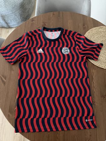 T-Shirt Adidas Bayern Grösse M 