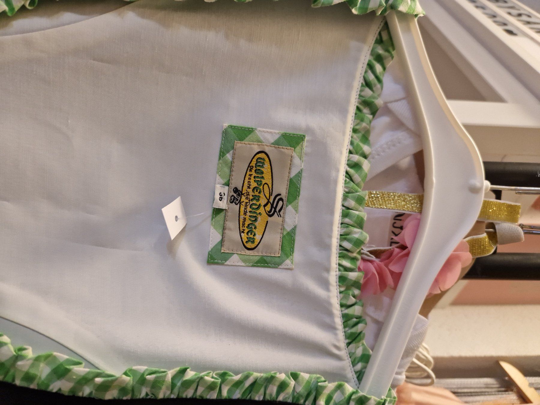 Vestiti: Dirndl Oktoberfest-Kleid Grösse: 36 – Usato da Wallisellen venduto da misnenes 1