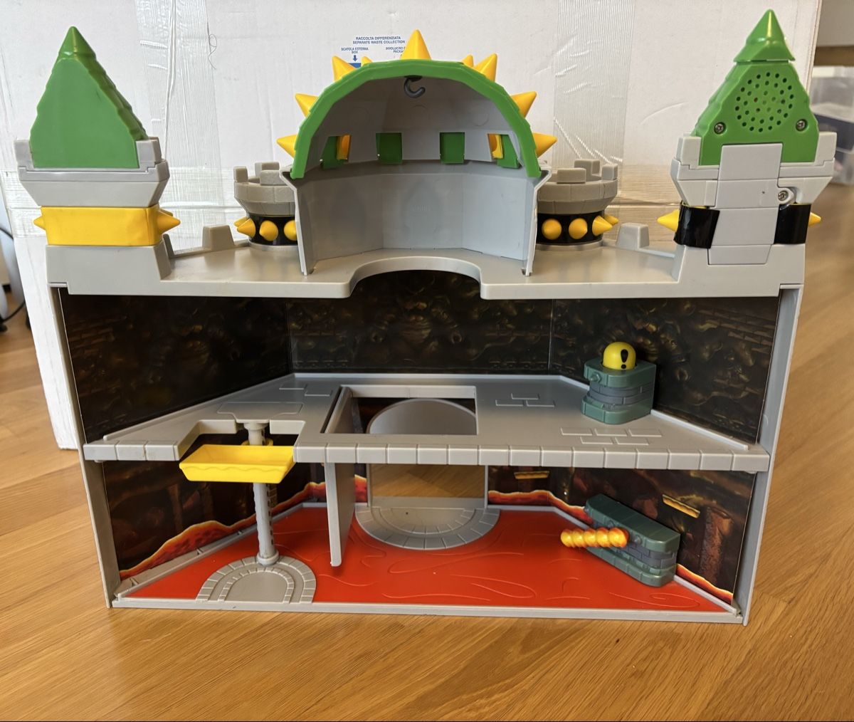 Spielzeuge: Bowser Schloss – Gebraucht aus Herisau von Seyashop_2 2