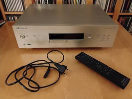 Pioneer Super Audio CD Player PD-10-S