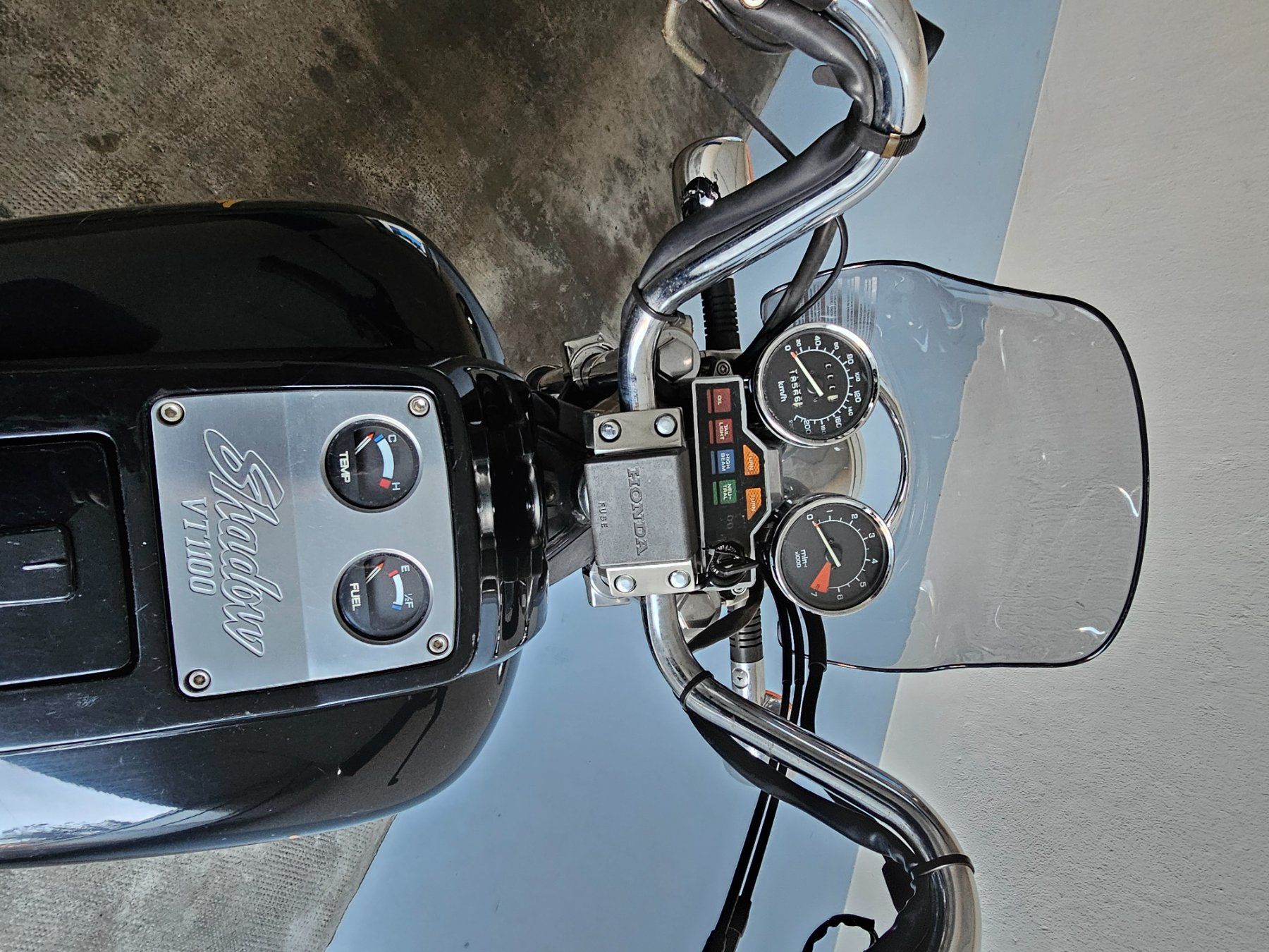 Honda Chopper: Honda VT 1100 C, SC18 – Gebraucht aus Basel von  6