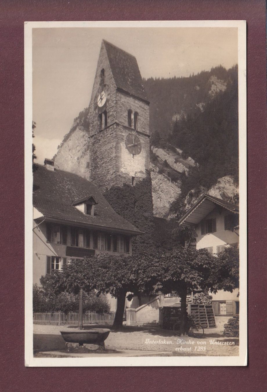 Cartoline postali: INTERLAKEN - Unterseen - Kirche - 1930 – Usato da Pully venduto da nicecards