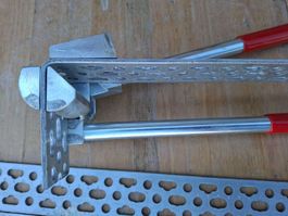 Winkelbiegegerät für Lochbleche gebraucht "leifeld"