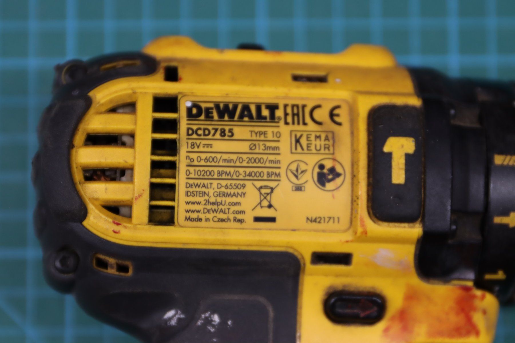 Dewalt Tutti gli attrezzi: DeWalt DCD785 Akkuschrauber Set – Usato da Emmetten venduto da Super008 1