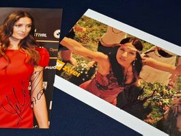 Melanie Winiger - Original in-person Autogramm auf Foto