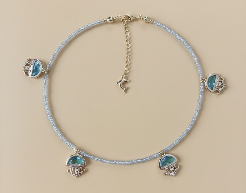 Catenine: Summer Jellyfish Charm Beaded Necklace, Adjustable Length – Nuovo e nell'imballaggio originale da Saland venduto da ele_vc96