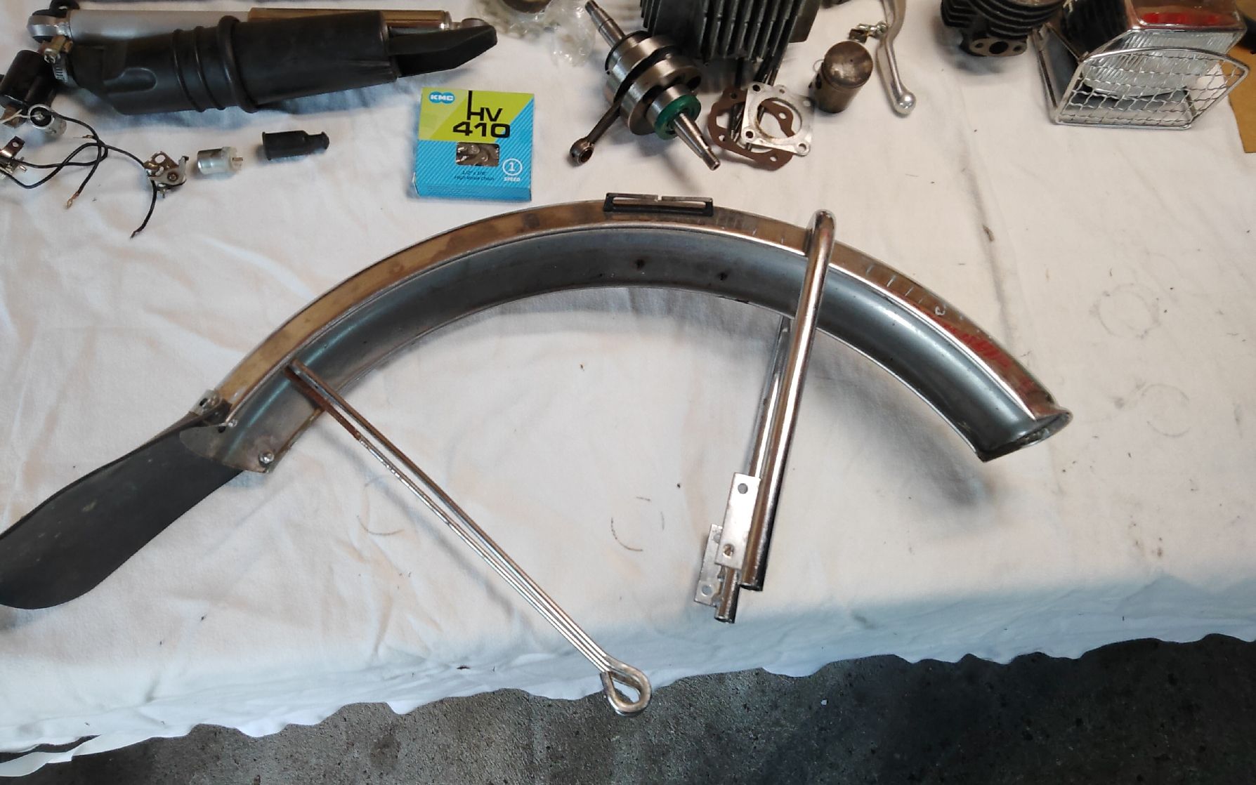 Puch Parti ricambio per ciclomotori: Puch x30 Frontschutzblech/Spritzschutz  – Usato da Eschenbach SG venduto da familie.klaus