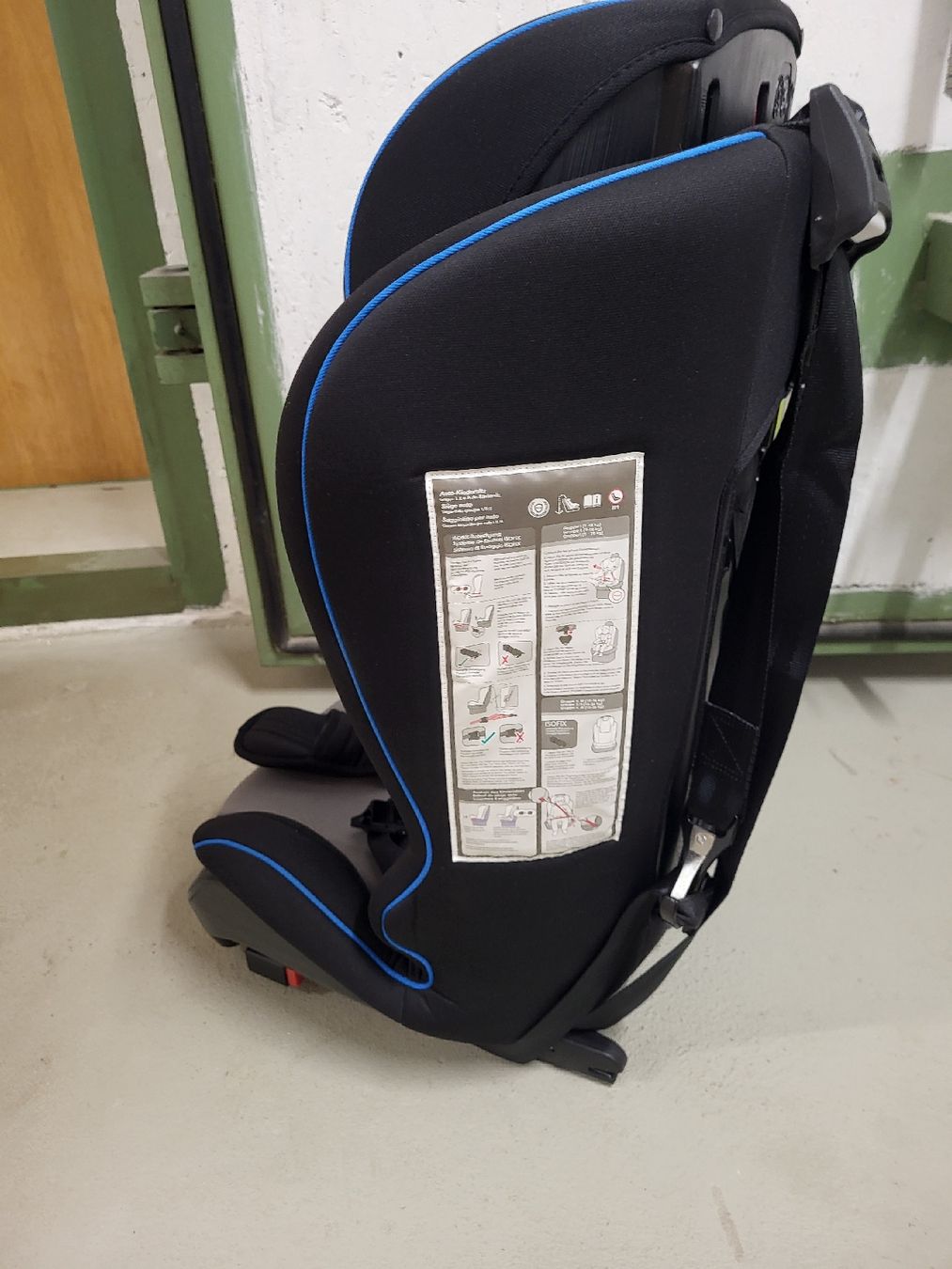 Seggiolini per auto: Kindersitz Isofix top Zustand – Usato da Pratteln venduto da bwe_wt9k 3