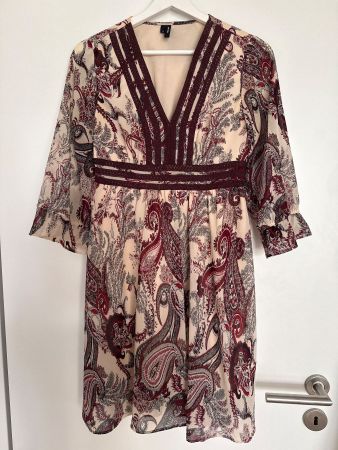 Gemustertes Kleid von Vero Moda Gr.XS