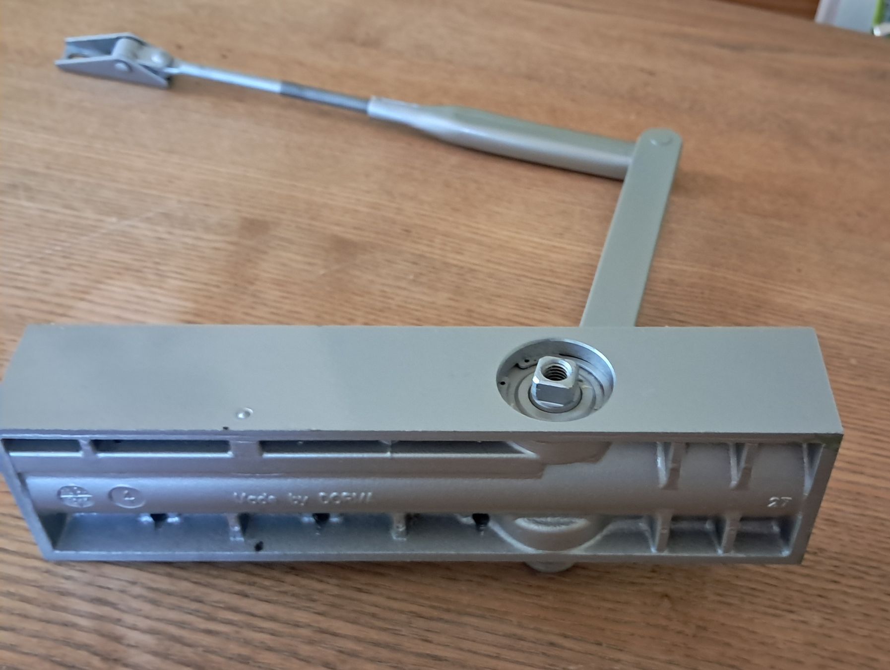 Ferramenta: Dorma Türschliesser TS 73 V, silber – Usato da Adlikon b. Andelfingen venduto da Kraemse 3