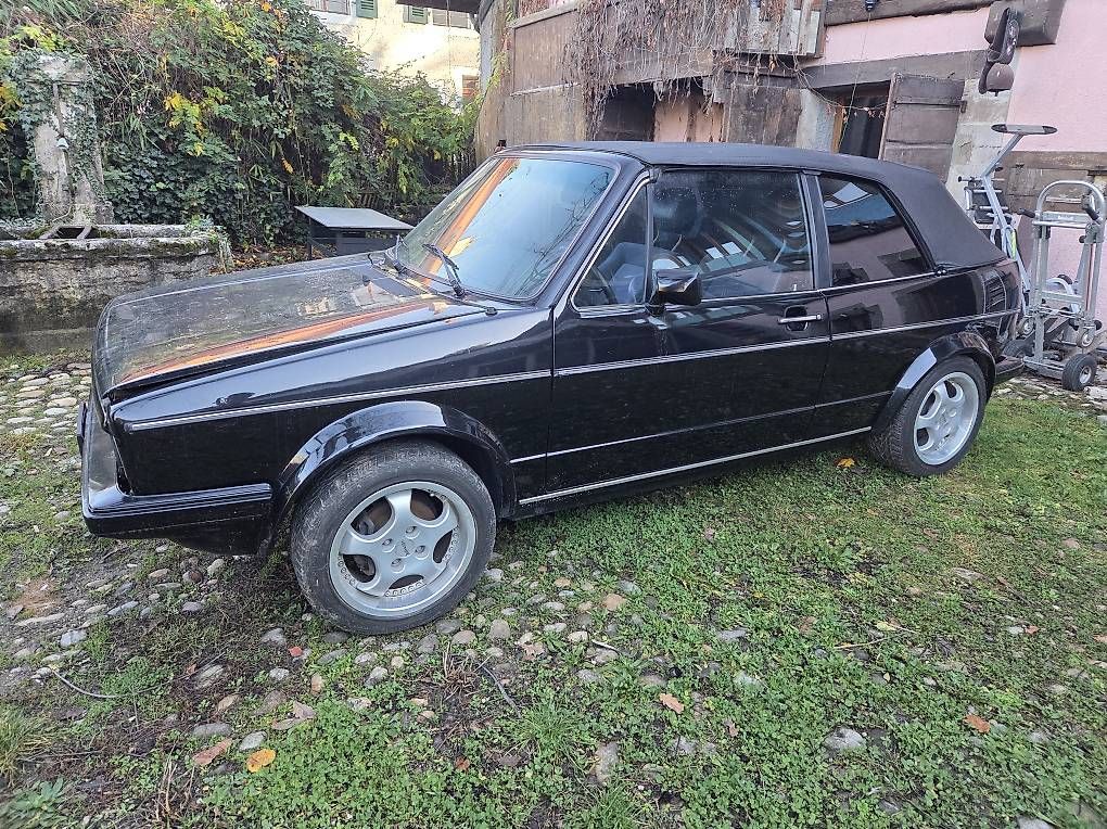 Automobili: Golf 1 cabriolet 1.8 – Usato da Bellevue venduto da ben_9d9y 2