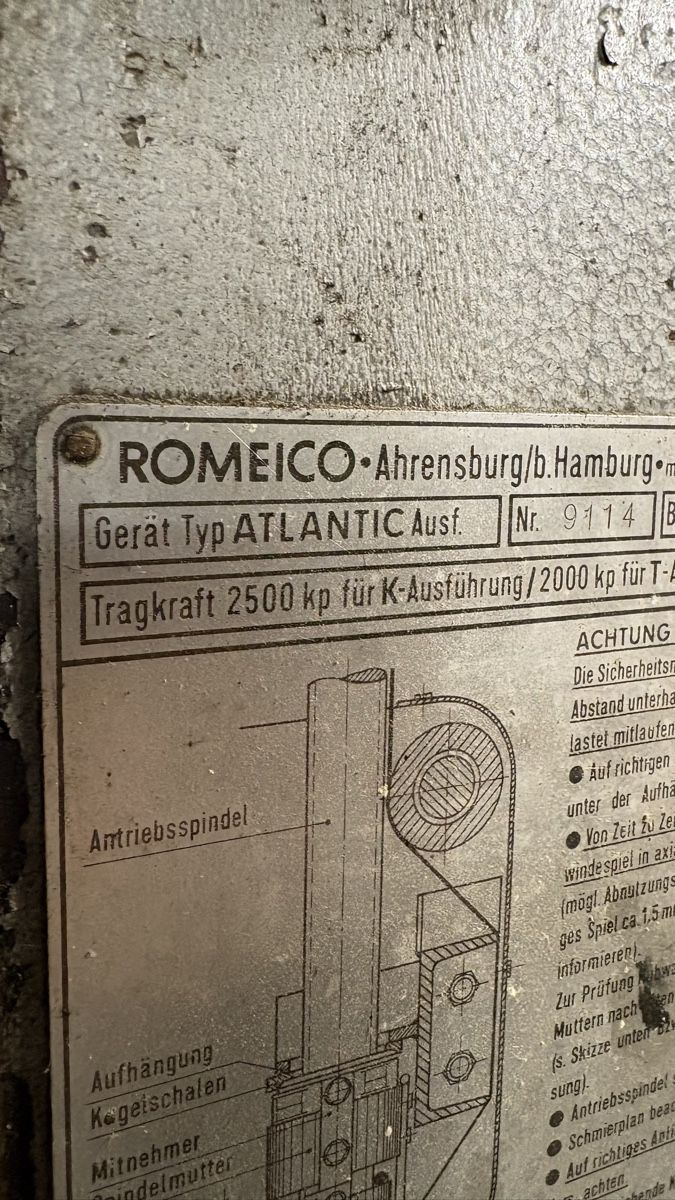 Hebebühne & Wagenheber: Lift auto ROMEICO – Gebraucht aus Granges-Paccot von schwarzi911 3