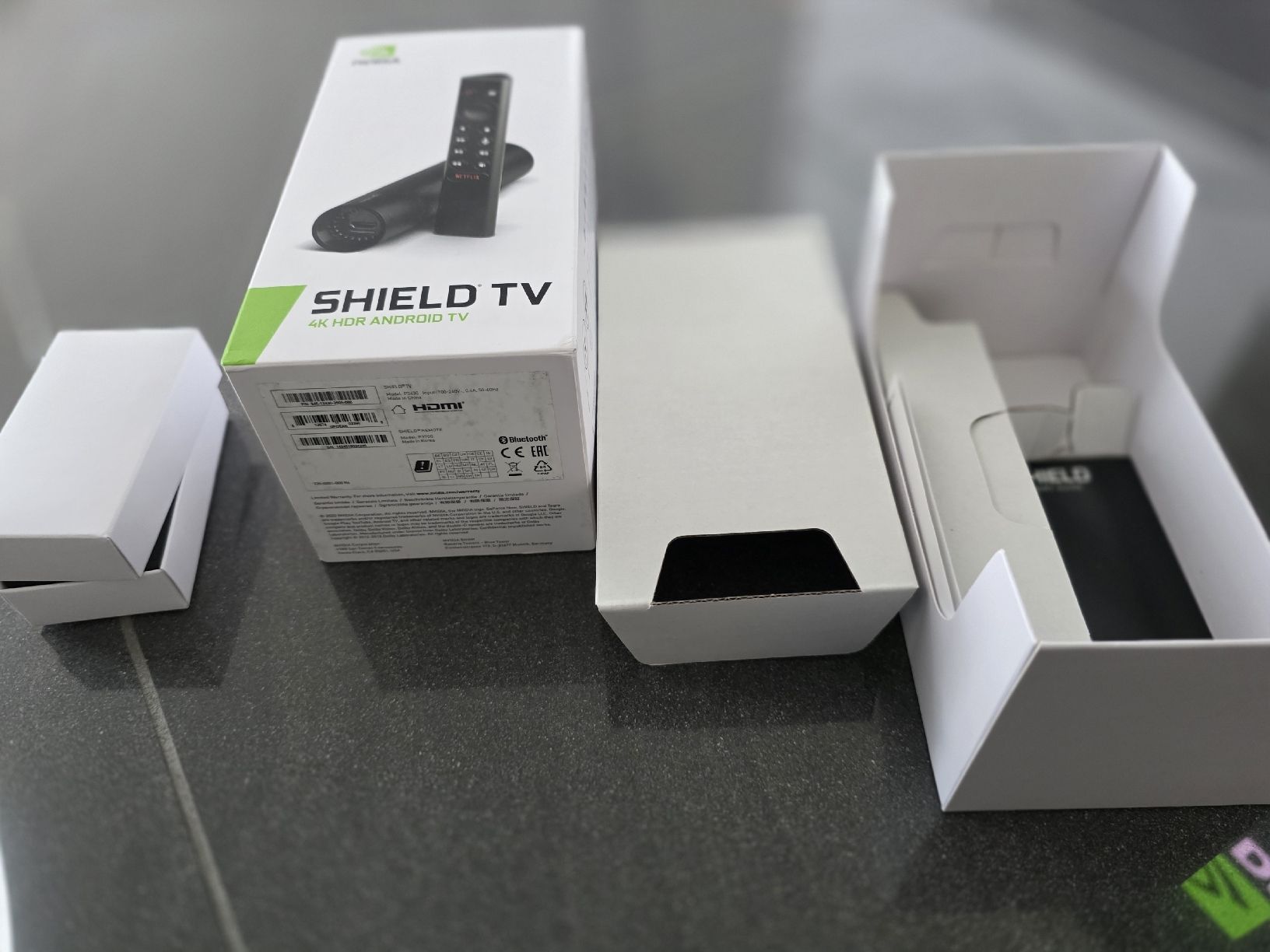 Nvidia Multimediaplayer & Streamer: Nvidia Shield TV 4K HDR Android TV 2GB RAM – Gebraucht aus Neyruz FR von Yann 4