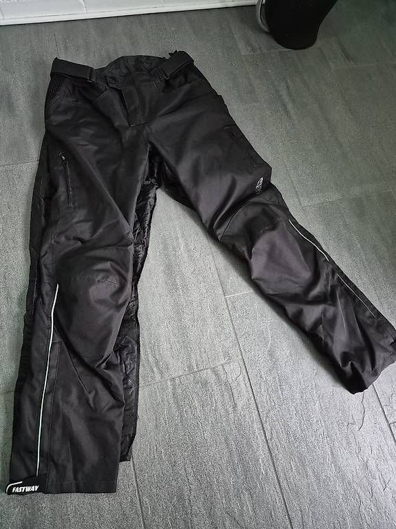 Pantaloni: Motorradhose Fastway Grösse 54 Herren – Usato da Dietikon venduto da Agiraffe