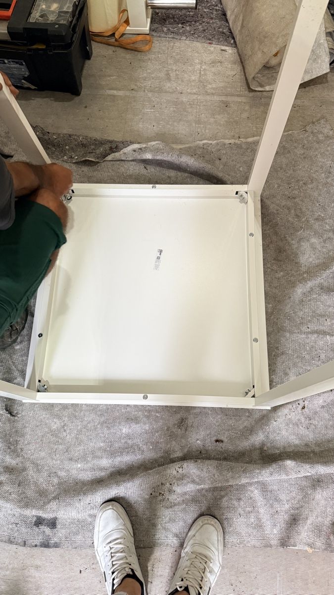 Ikea Tavoli: IKEA Tisch mit Stuhl  – Usato da Winterthur venduto da Alawi_47 2