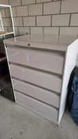 Korpus weiss mit 4 Schubladen Metall 