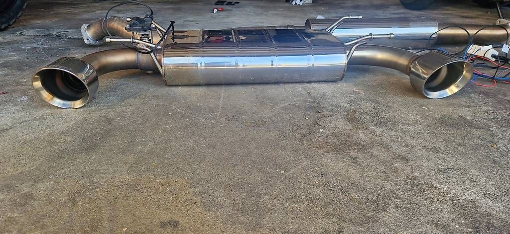 Auspuffanlagen: Toyota GR86 Bastuck Klappen Auspuff – Gebraucht aus Bülach von dan_pm97