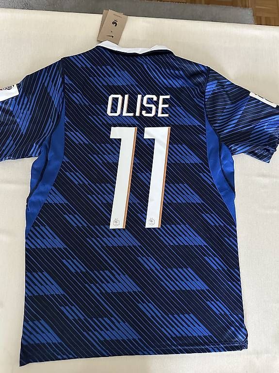 Canottiere & Pantaloni: Olise 11 Trikot – Usato da Birr venduto da rob_d6wl 1