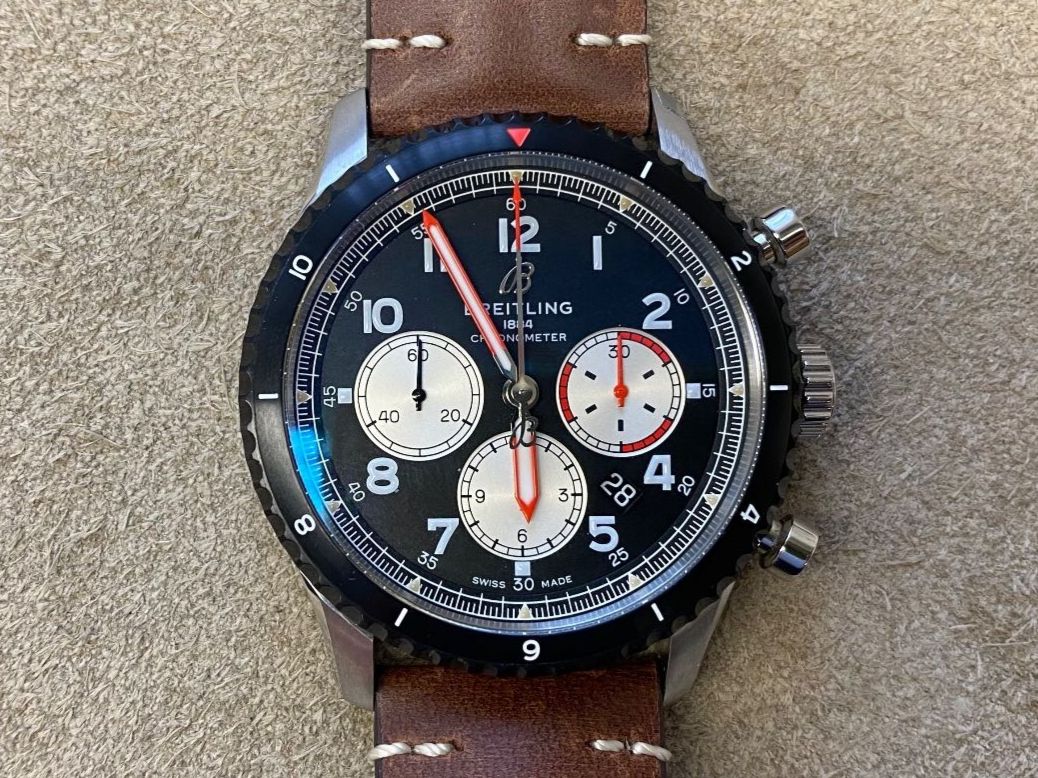 Breitling Orologi: BREITLING AVIATOR 8 B01 CHRONOGRAPH 43 MOSQUITO – Nuovo (secondo la descrizione) da St. Gallen venduto da galluswatches 1
