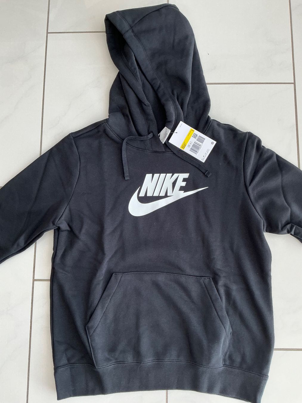 Nike Pullover & Sweatshirts: Neuer Nike Pullover Gr.S – Neu und originalverpackt aus Biel-Benken BL von Sahra1 1