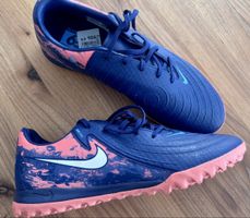 Nike Fussballschuh Neu! 