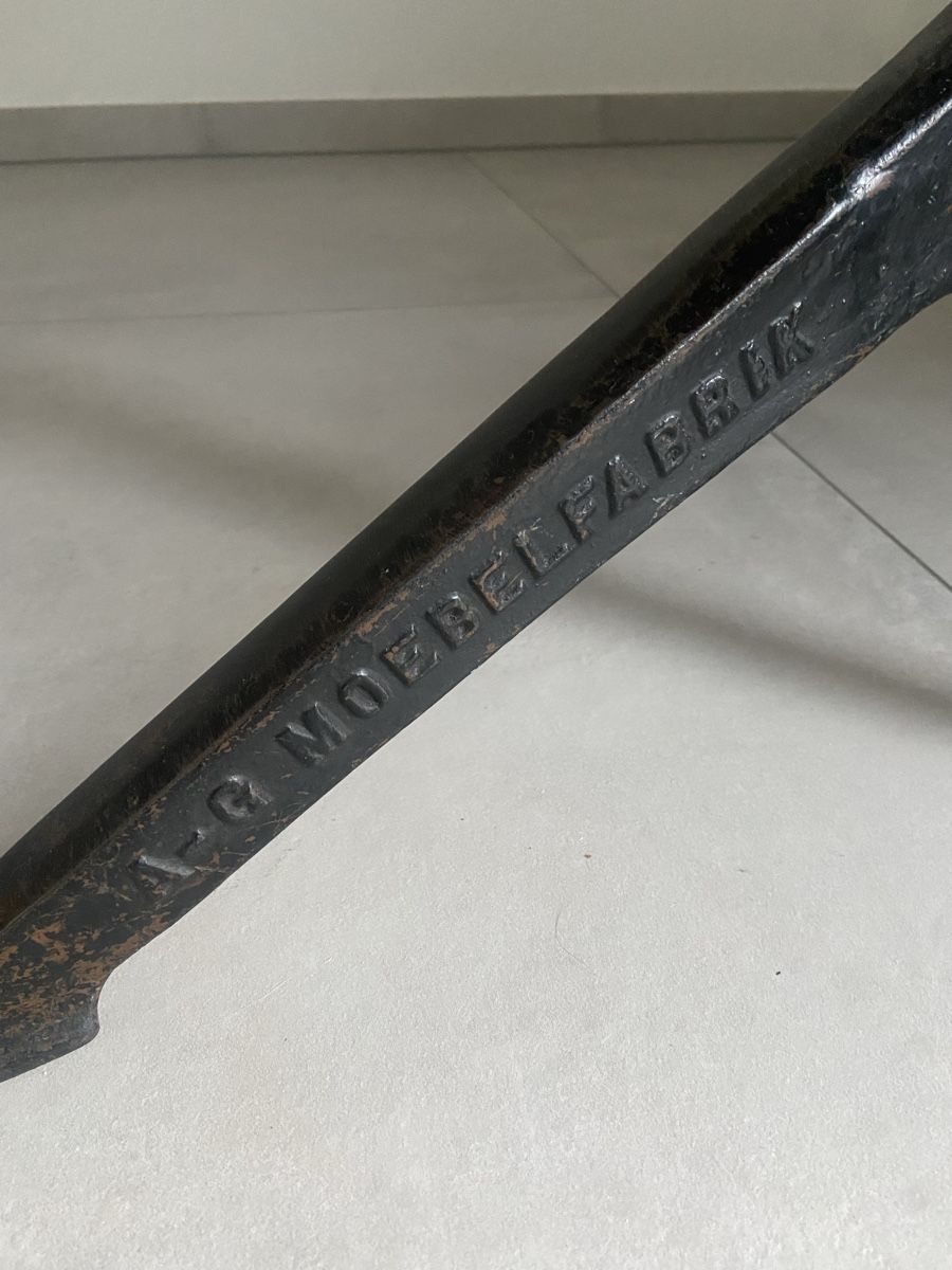 Altri mobili d'antiquariato: Pied de table Horgen Glarus – Usato da Tramelan venduto da oceane64 3