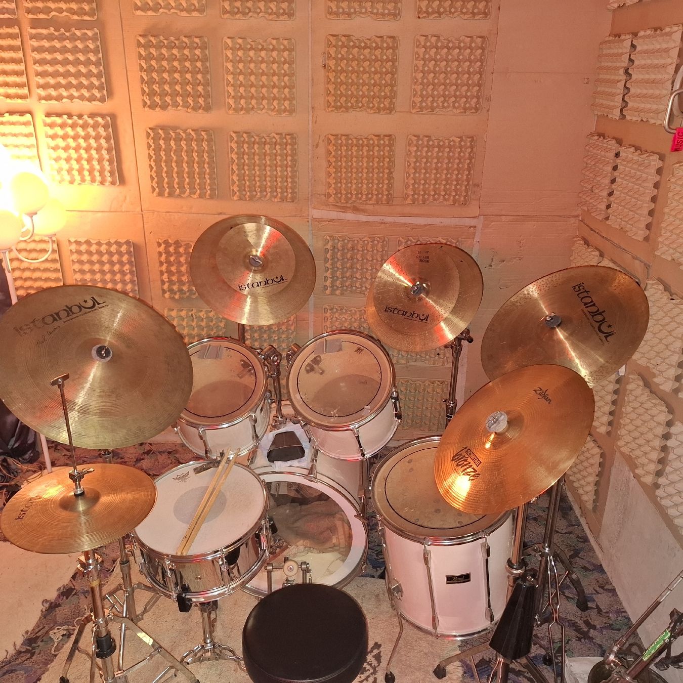 Strumenti musicali: Pearl kompl. Set inkl. div. Istanbul Cymbals – Usato da Pfäffikon ZH venduto da mrstone