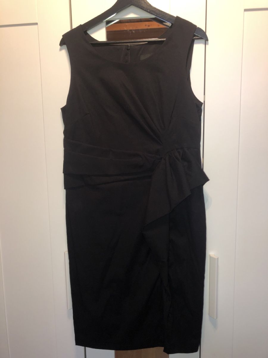 Vestiti: Kleid von FRANK LYMAN Gr.44 – Usato da Balsthal venduto da Katzenfan99