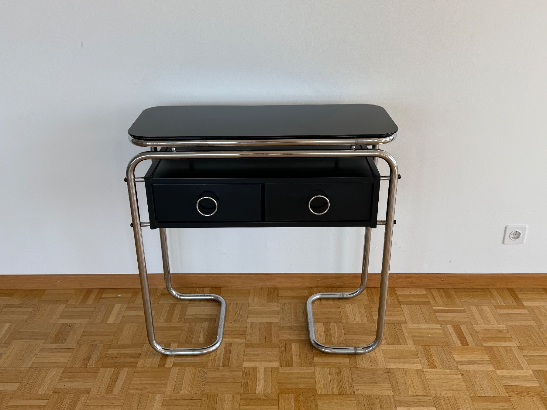 Console: Konsole im Bauhaus Stil – Usato da Bern venduto da miro-co. 1