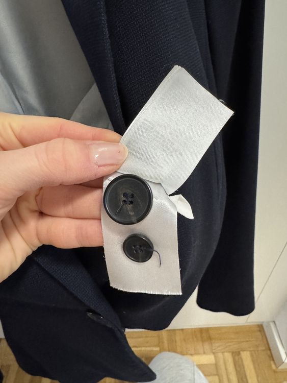 H&M Ensembles & Tailleurs: H&M Blazer Gr. 36 Dunkelblau Top Zustand Elegant – D'occasion à Schlieren par itsquality 3