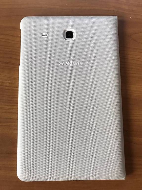 Tablettes PC: Samsung Galaxy Tab E 9.6 8Go - Blanc – D'occasion à Les Collons par gehaisse 2