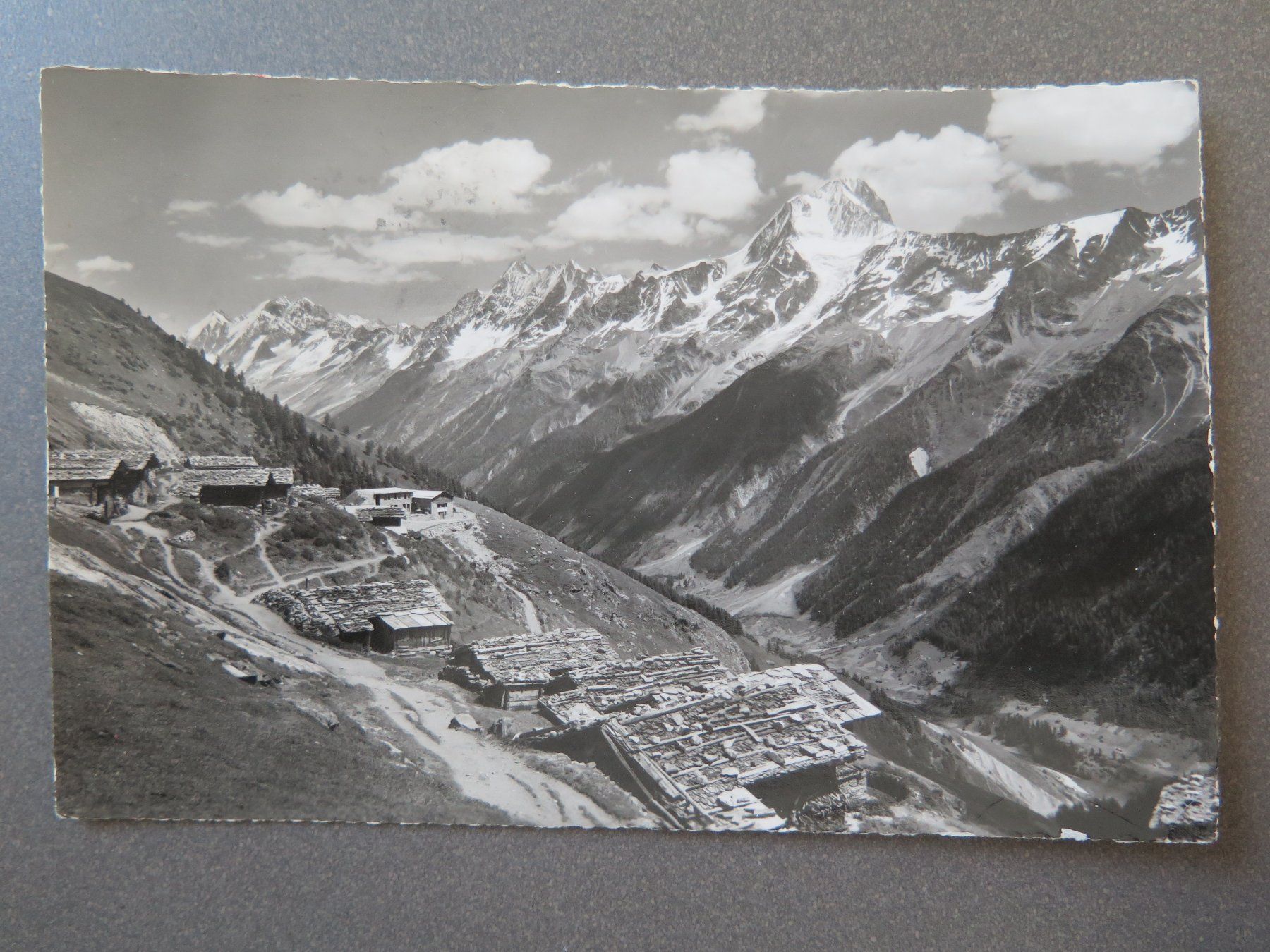 Cartoline postali: LÖTSCHENTAL - KUMMENALP AM LÖTSCHENPASS – Usato da Wittenbach venduto da lipasal