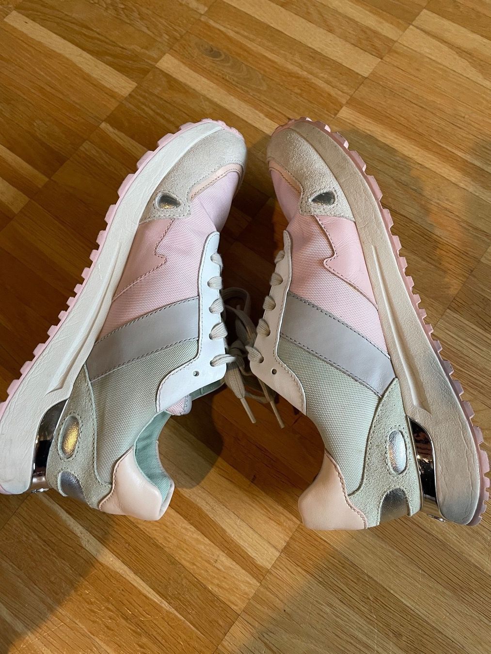 Michael Kors Chaussures femmes: Michael Kors Sneakers 37 – Neuf (Voir description) à Dübendorf par VSAngel 4